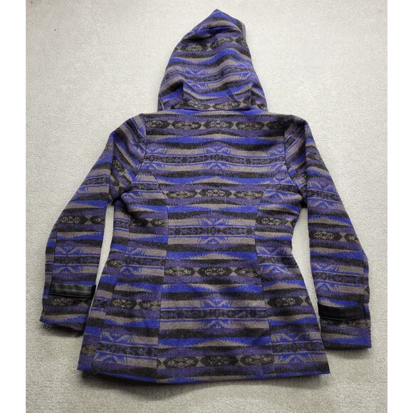 Truel Denim Women’s Aztec Print Coat Jacket Medium Blue Black Western Style - Picture 2 of 7